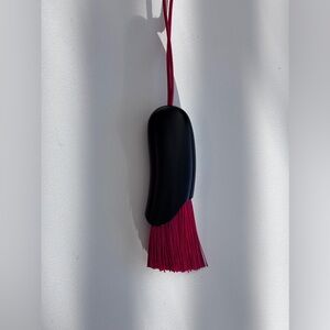 Personal Brush Necklace red black